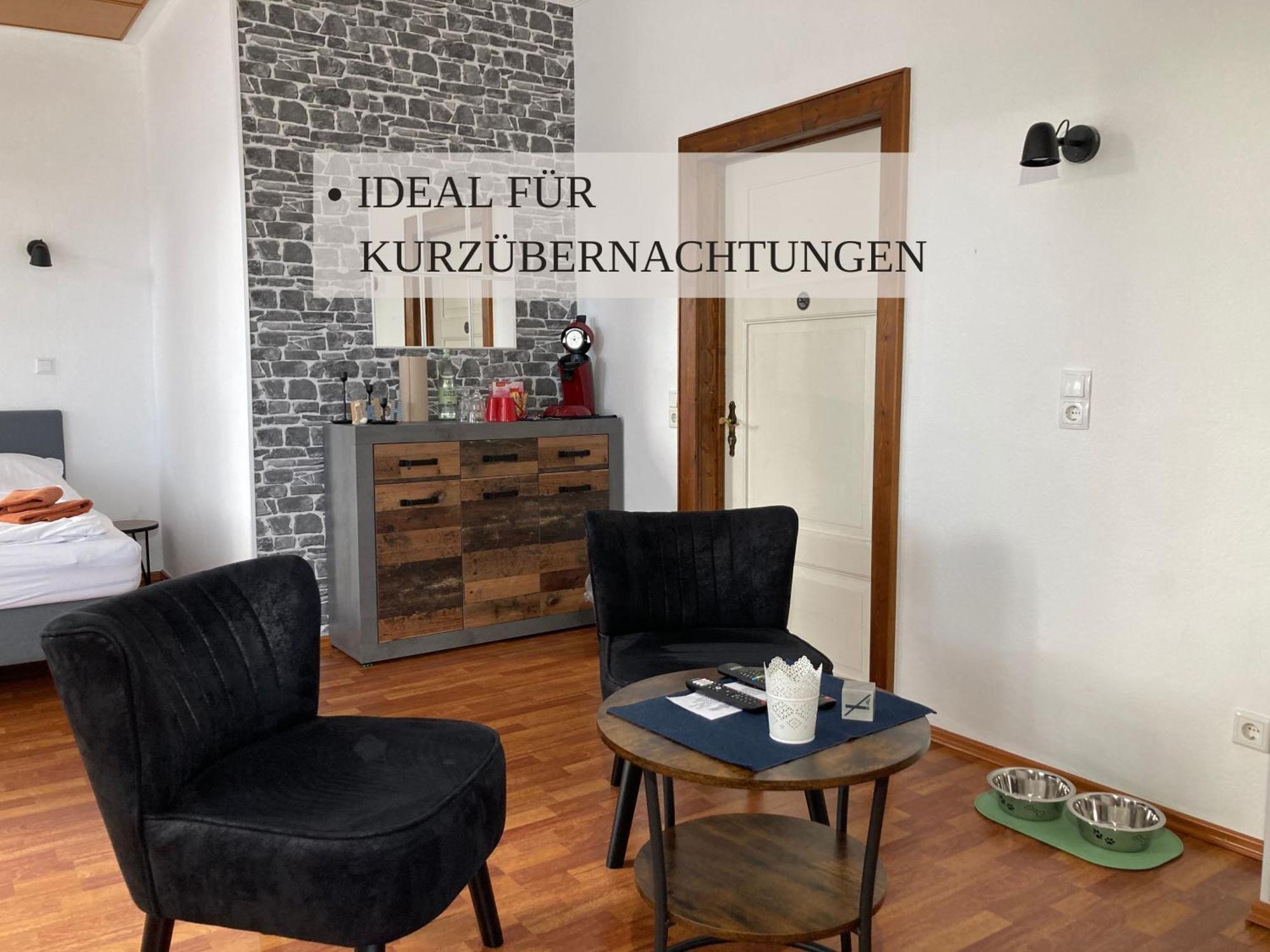 Haus Krabbe Zimmer Ohne Kueche, Fuer 1-2 Personen, Doppelbett, Zentral Gelegen Zwischen Cuxhaven Und Bremerhaven, Hunde Kostenfrei Willkommen, Kostenfreier Parkplatz فريمين المظهر الخارجي الصورة